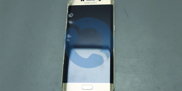 Samsung Galaxy S6 Edge + Ecrã danificado